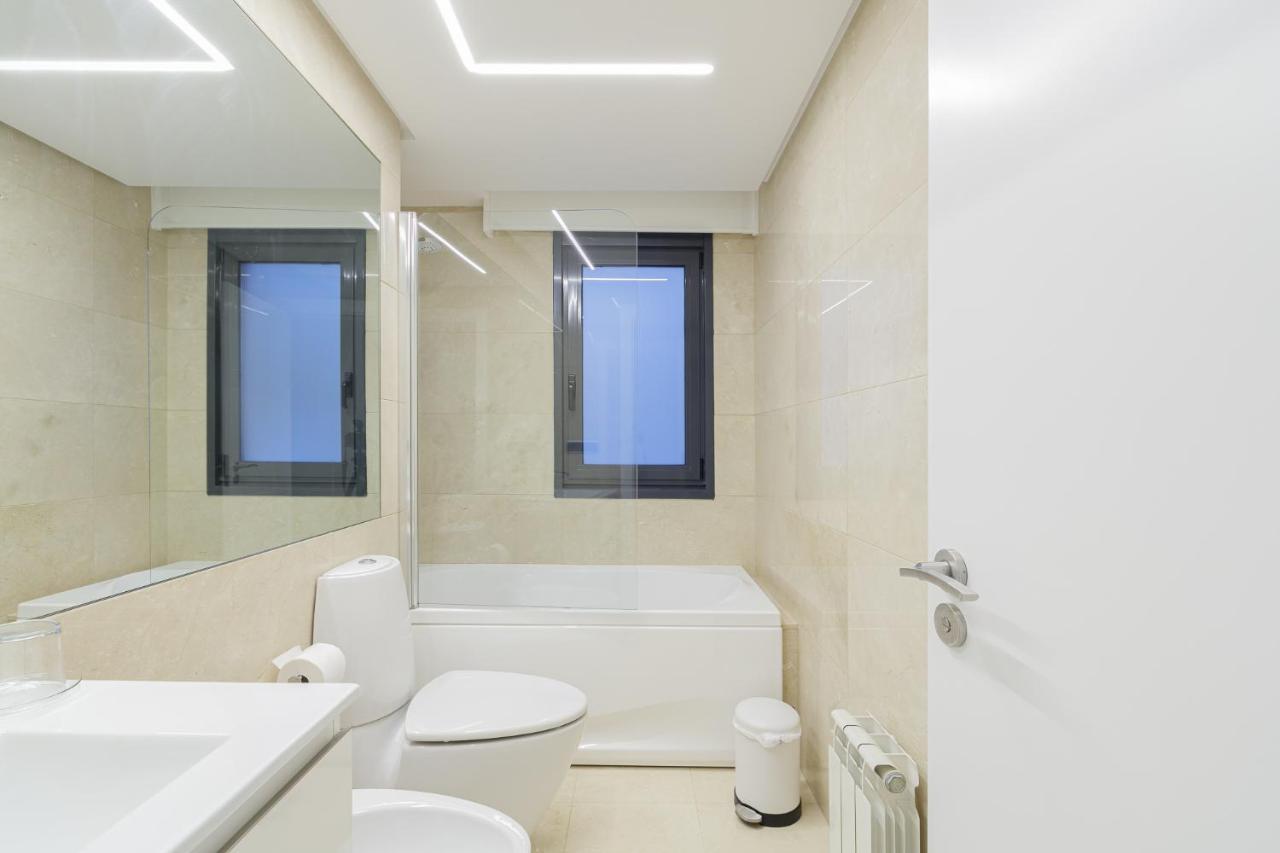 Premium El Corte Ingles-parking Apartment *